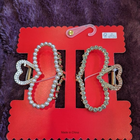 Piper K Sparkly Pearl Heart Shaped Hair Clips NEW - Picture 4 of 4
